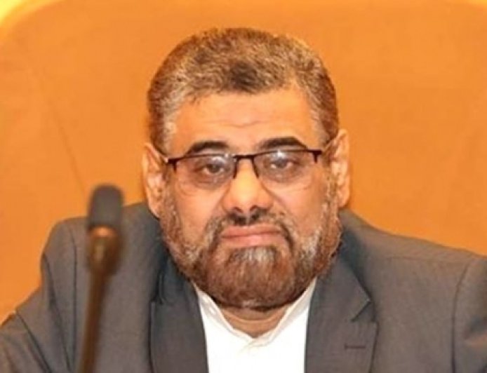 تفوقت فاستُبعدت بسبب جنسيتها.. نائب رئيس البرلمان يتدخل ويوجه رسالة لوزير التربية