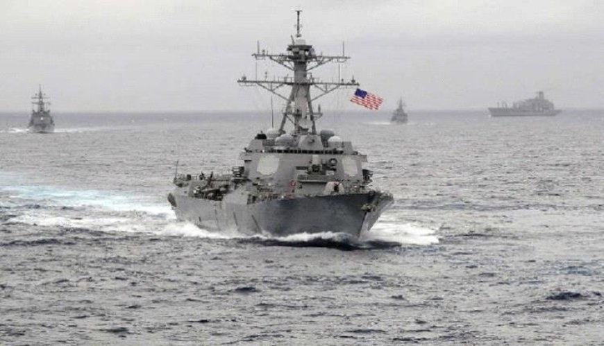 إعلان أمريكي بشأن إصابة سفينة مرابطة في خليج عدن