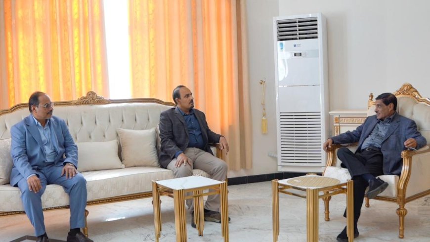 عضو مجلس القيادة الرئاسي البحسني يطلع من محافظ حضرموت على نشاط السلطة المحلية واستعداداتها لاستقبال شهر رمضان