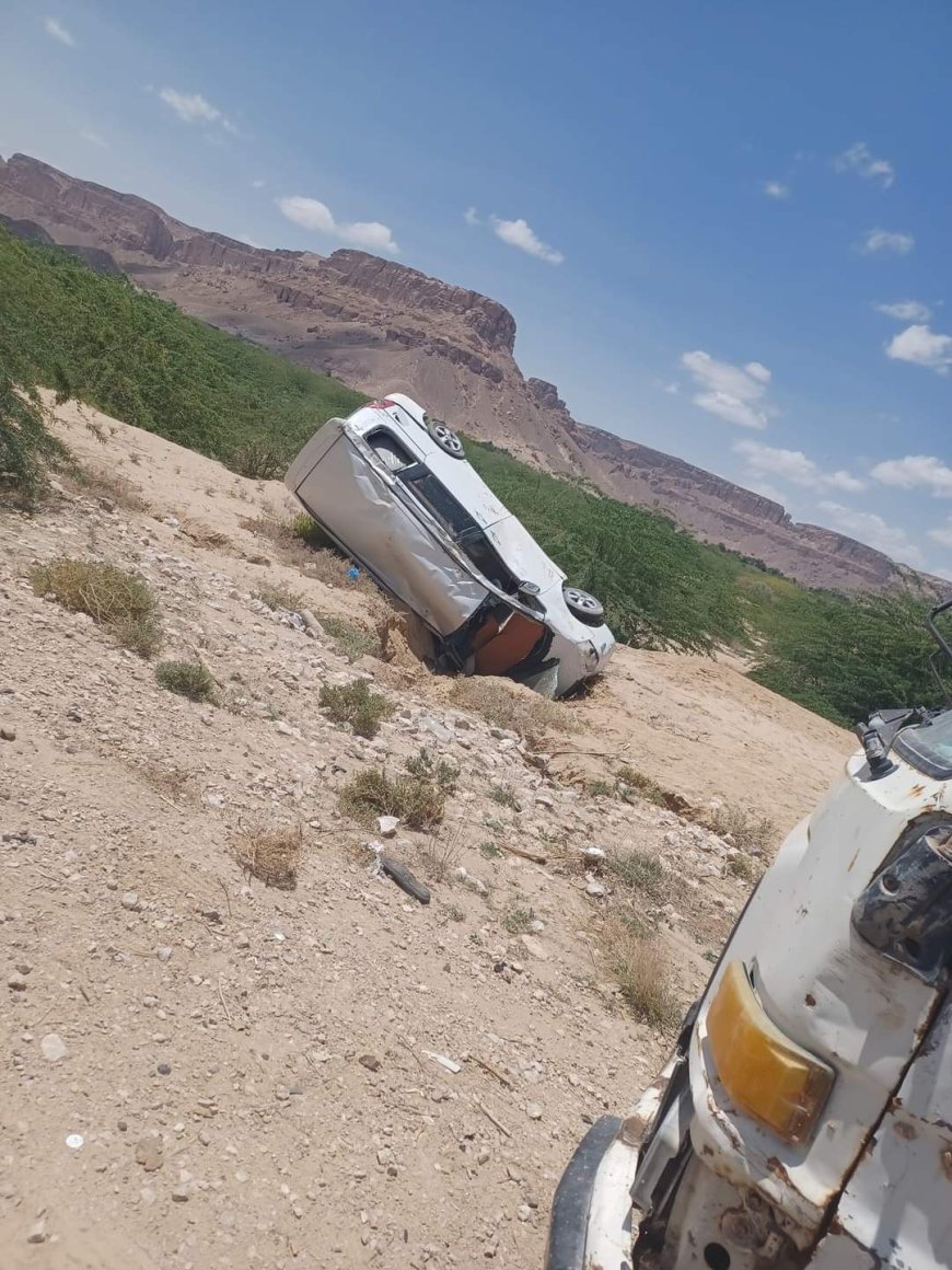 حادث مروري بدون ضحايا على الخط السريع بين شبام وسيئون