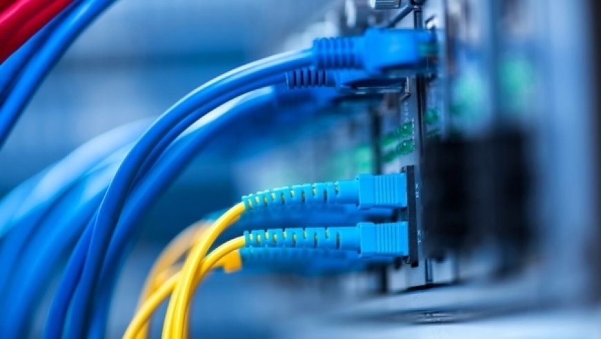 عودة خدمة الإنترنت والاتصالات في مناطق بوادي حضرموت بعد انقطاع دام ساعات