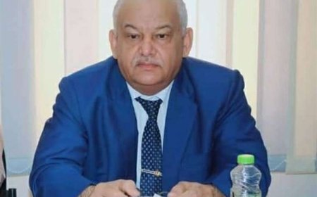 وزير الخدمة يصبح متحدثاً باسم الكهرباء.. والأعجم ساخراً: من لعب بالعدادات؟