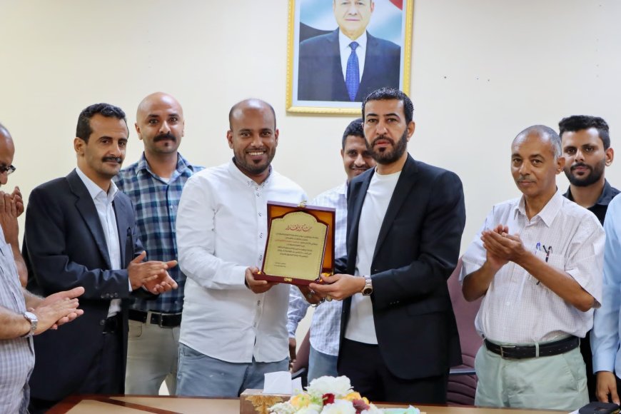 الموظفون يكرمون قيادة الوزارة.. وزارة النفط والمعادن تستعرض خطط 2025 وتناقش التحديات