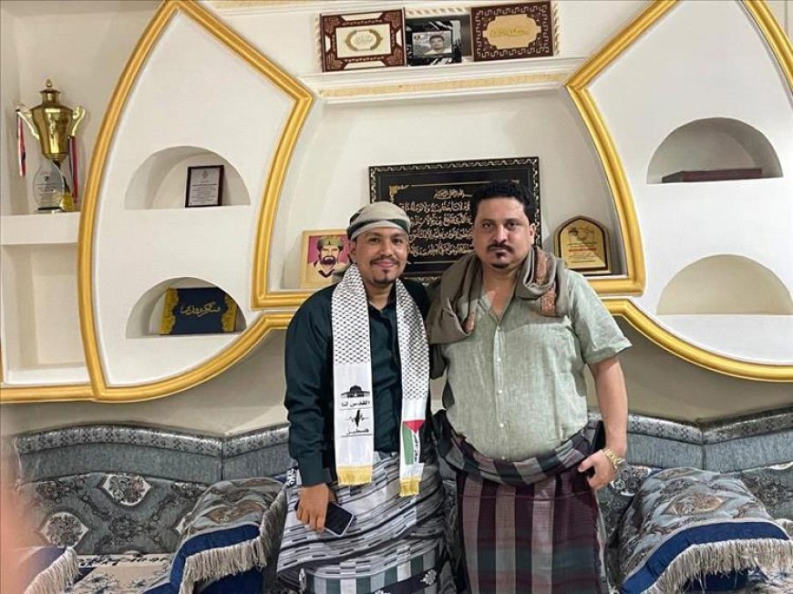 أول صورة للصحفي أحمد ماهر عقب خروجه من السجن.. وهذا ما قاله!
