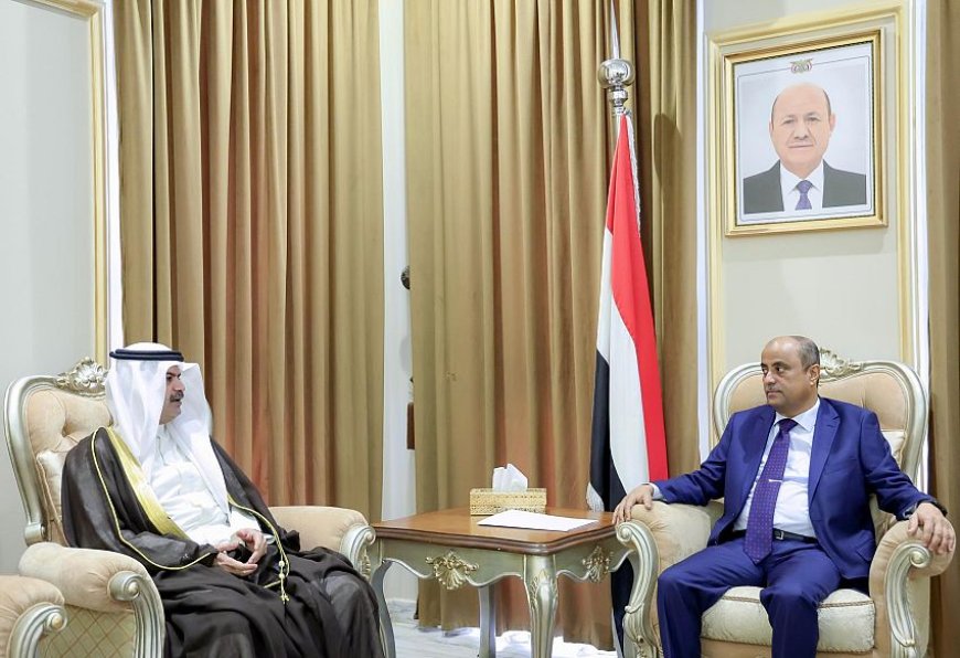 رئيس الوزراء يشيد بدور الكويت في دعم اليمن ويبحث تعزيز التعاون الثنائي