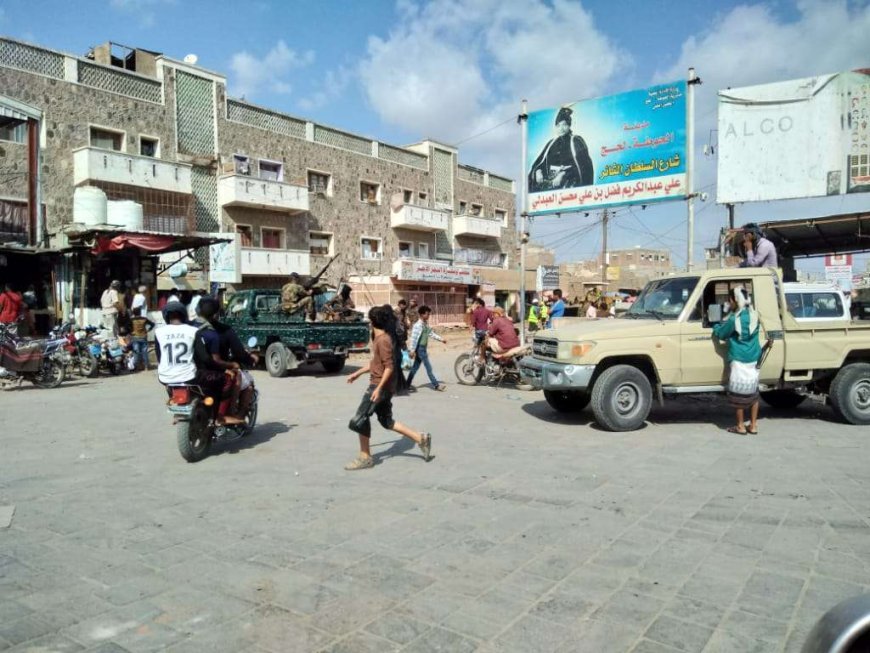 لهيب الصيف وانقطاع الكهرباء يزيدان من معاناة أهالي لحج