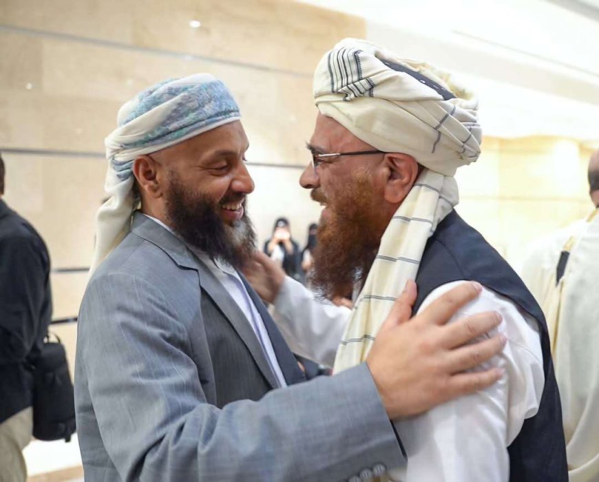 وزير يمني يستعرض تفاصيل لقائه بنظيره الأفغاني على هامش ختام موسم الحج