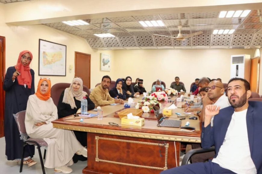وزارة النفط تدشن دورة تدريبية في الاتصال الفعال لتحسين الأداء الإداري