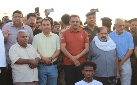 بدعم ورعاية محافظ حضرموت.. موسم نجم البلدة ينطلق برسائل السلام والتعايش من شواطئ المكلا