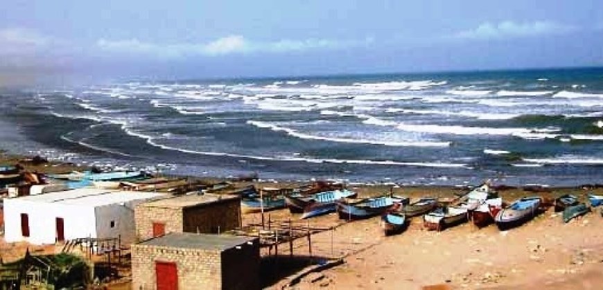 وفاة شاب أثناء السباحة في بحر سيحوت بالمهرة
