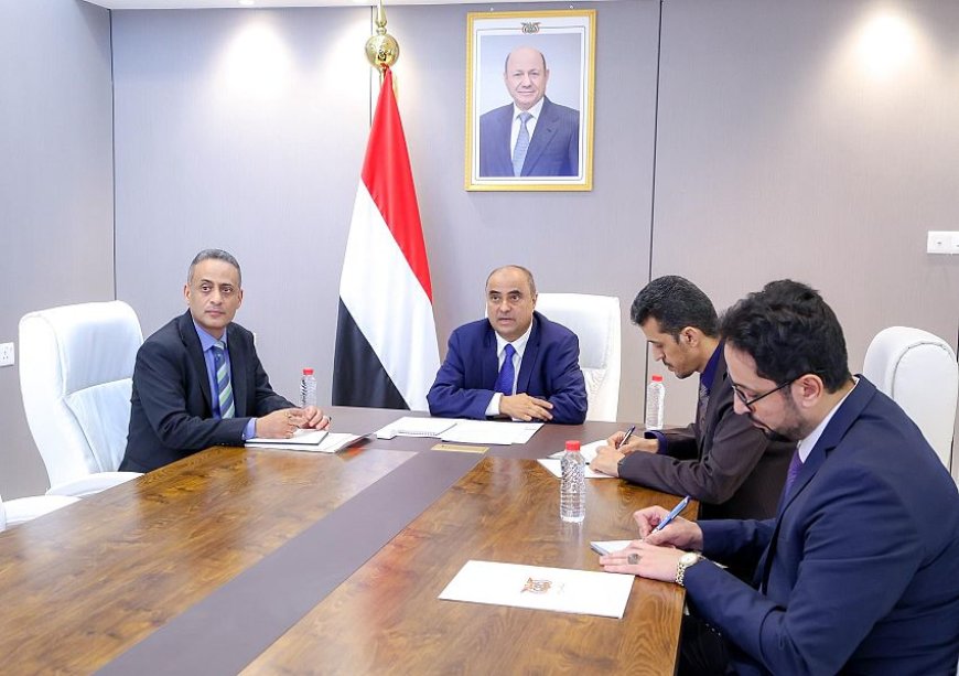 رئيس الوزراء يتحرك.. توجيهات عليا بتجهيز مؤتمر الأمن الغذائي في اليمن