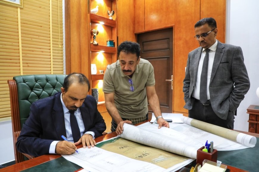 محافظ حضرموت يعلن اعتماد مخطط مدينة الراشد السكنية الخيرية بالشحر