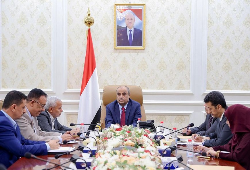 بن بريك يوجه هيئة الاستثمار بإعداد تقرير شامل عن الاستثمارات والفرص الواعدة