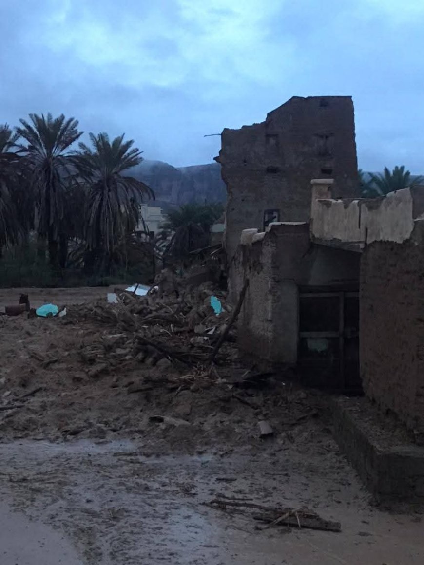 الأمطار الغزيرة تخلف خسائر مادية في منازل وطرقات غرب قعوضة بحضرموت