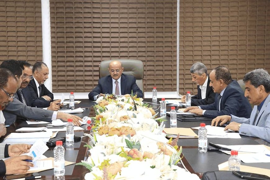 314 مليون دولار لتمويل واردات اليمن خلال شهر.. المركزي يكشف التفاصيل