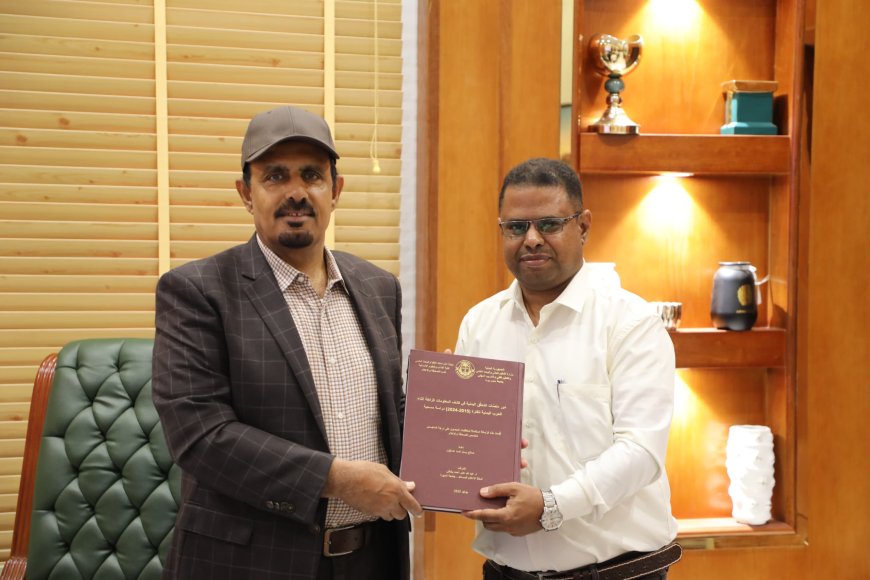 بن ماضي يلتقي الباحث صالح عسكول ويشيد بدراسته حول الإعلام ومنصات التحقق