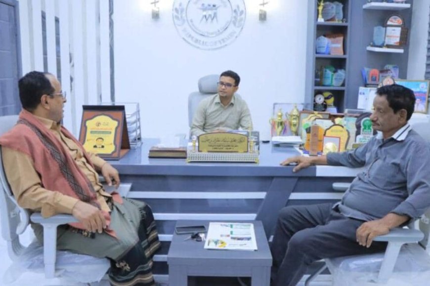 بن طليب يهنئ قيادة ومنتسبي نادي التعاون بالعقاد بمناسبة اعتماد النادي رسمياً