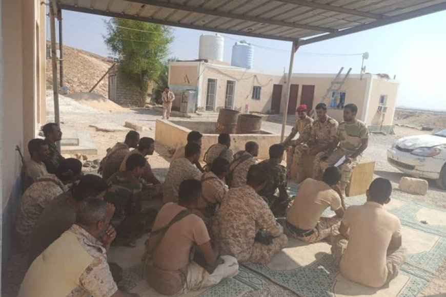 التوجيه المعنوي بمعسكر الضبة ينفذ برنامجاً توعوياً عن مخاطر القات