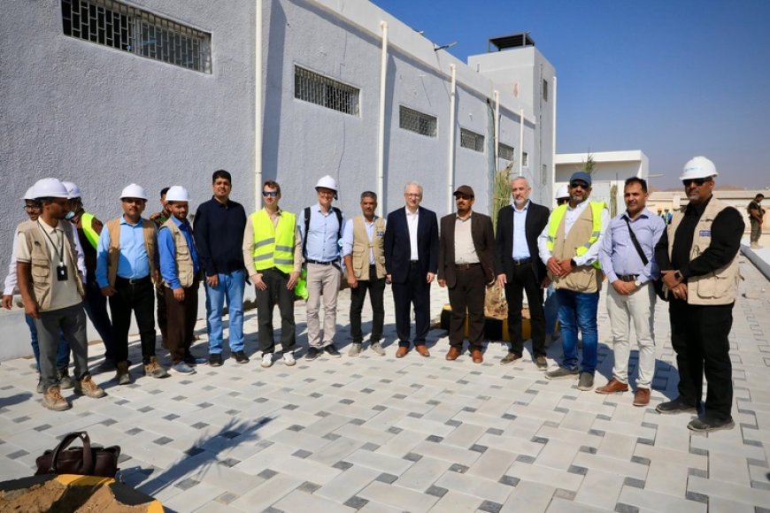 بن ماضي وشنايدر يتفقدان مشروع المخازن الدوائية الاستراتيجي في حضرموت
