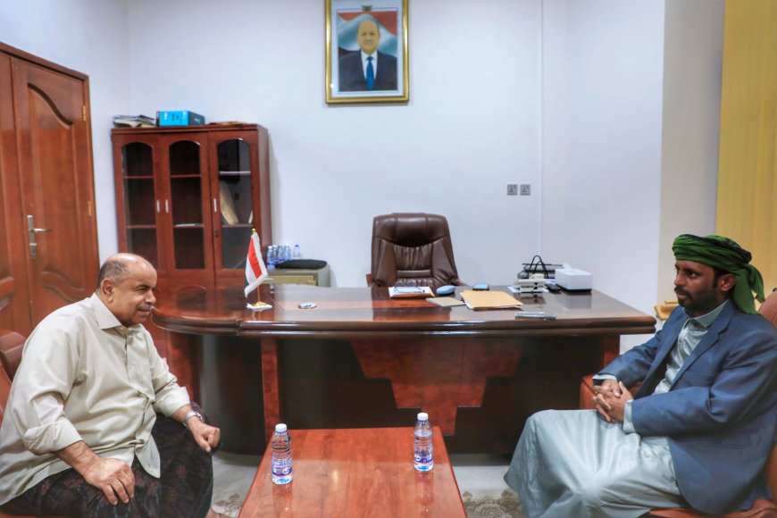 لقاء بالمكلا يجمع محافظ حضرموت ووكيل أول المحافظة لمناقشة الأوضاع العامة