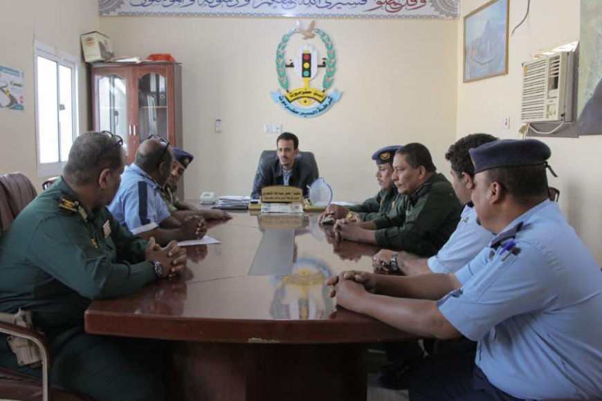 المكلا.. الجيلاني يترأس اجتماعاً أمنياً ويعلن مشاركة 150 كشّافاً في الخطة الرمضانية