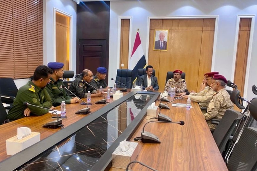 اللجنة الأمنية بحضرموت تناقش مستجدات الأوضاع العسكرية والأمنية بالمحافظة