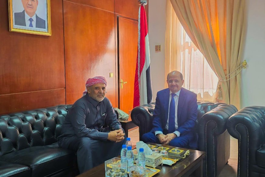بحث تمكين أبناء حضرموت في الوزارات والهيئات الدبلوماسية خلال لقاء بالرياض