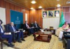 السفير السعودي والمبعوث الأممي يؤكدان أهمية التنسيق لمعالجة ملف المحتجزين