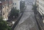 وفاة طفل في تعز وسط سيول جارفة وتحذيرات متزايدة للمواطنين