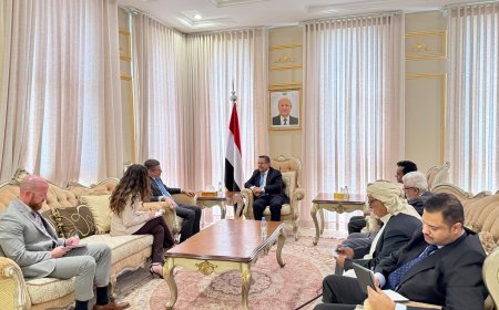 رئيس مجلس الشورى يبحث مع السفير الأمريكي تعزيز التعاون في المجالات السياسية والاقتصادية