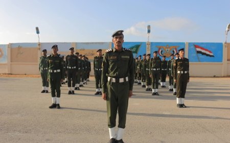 عرض عسكري وانضباط لافت في طابور الختام الأسبوعي بكلية الشرطة حضرموت