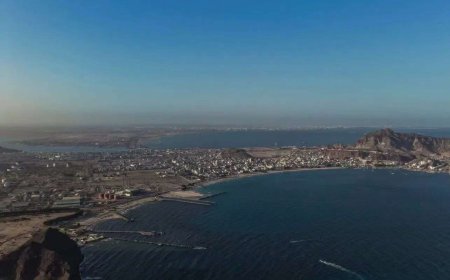 منسوب البحر يرتفع بشكل غير معتاد على ساحل أبين في عدن