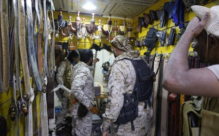 قوات درع الوطن تداهم أوكار السلاح بمديرتي القطن وحوره بوادي حضرموت