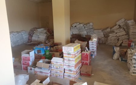 مكتب الصناعة والتجارة بمديرية الضليعة ينفذ حملة ميدانية لإشهار الأسعار والتقيد بها