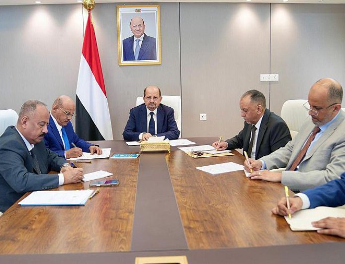 اجتماع حكومي برئاسة رئيس الوزراء لمراجعة الجاهزية الاقتصادية والخدمية