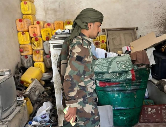 حملة أمنية تستهدف محلات الخردة في سيئون لتعزيز السلامة والحد من المخاطر