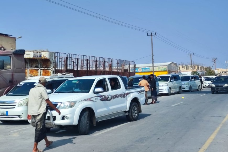 توافد حشود حضرمية إلى المكلا للمشاركة في فعالية الوفاء للمملكة