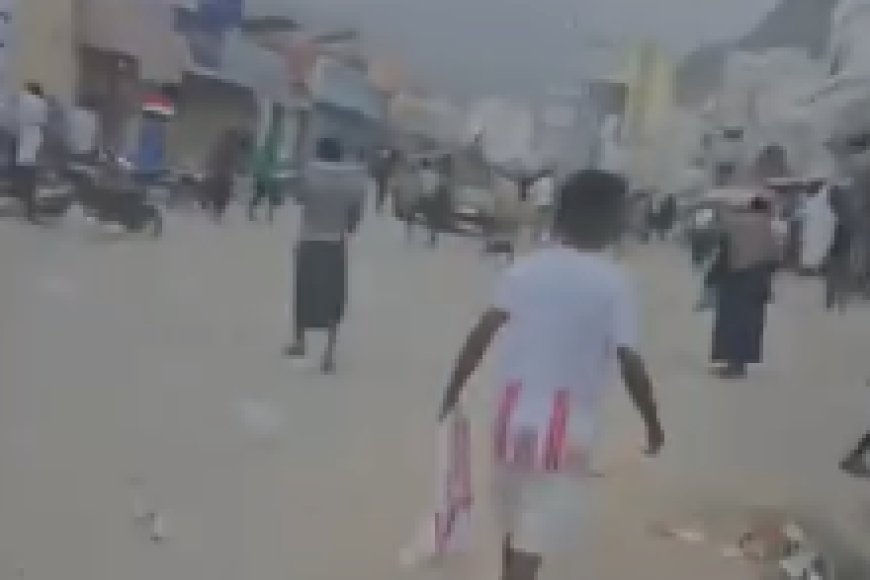 أنصار الانتقالي المنحل تهاجم وقفة تضامنية مع السعودية في المكلا