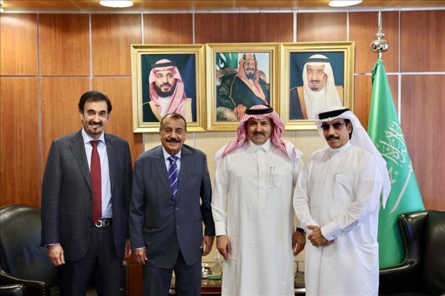 البيض يشيد بدور السعودية في دعم اليمن خلال لقائه بالسفير آل جابر
