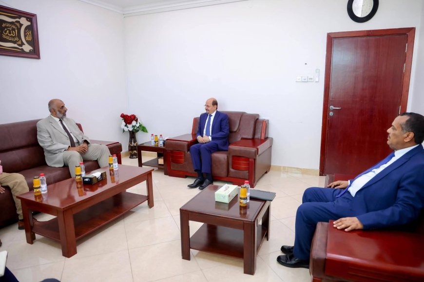 خلال زيارة تفقدية.. رئيس الوزراء يشدد على دور الرقابة في الإصلاح المالي