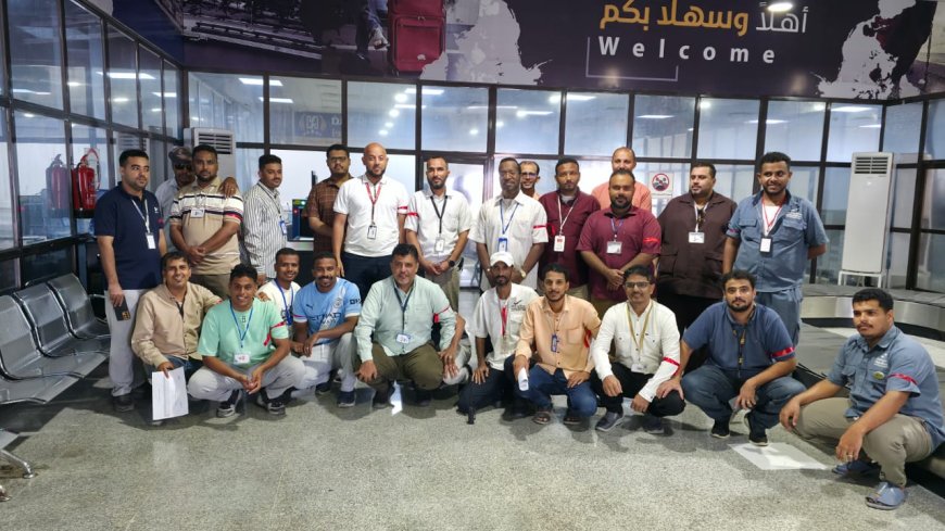 بعد 12 عاماً من البقاء في المنصب.. مطالب واسعة بتغيير مدير مطار الريان