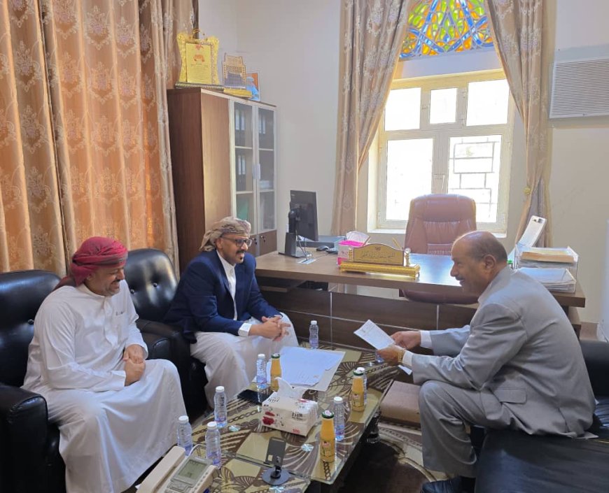 الوكيل بارباع يدشن نظام البطاقات التعريفية بمصلحة شؤون القبائل بوادي حضرموت