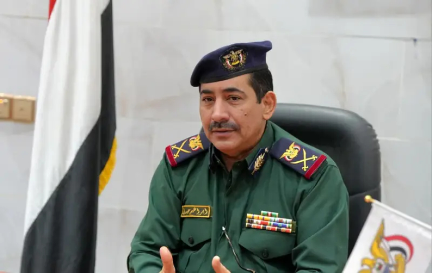 وزير الداخلية يشيد بيقظة الأجهزة الأمنية بمحافظتي عدن وأبين