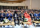 العليمي يشارك رؤساء الدول والحكومات في مراسم تنصيب الرئيس الجيبوتي