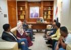 الخنبشي يناقش التحضيرات الخاصة بانعقاد المؤتمر الوطني لتعزيز الشراكة بين الحكومة والسلطات المحلية