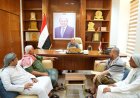 بعد توقف العمل.. الخنبشي يبحث استكمال طريق الفرضحة – رحاب في دوعن