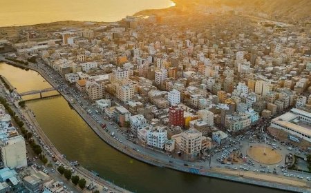 المكلا تستقبل أول أيام الأربعينية وسط اختناقات بحرارة الصيف وانهيار منظومة الكهرباء