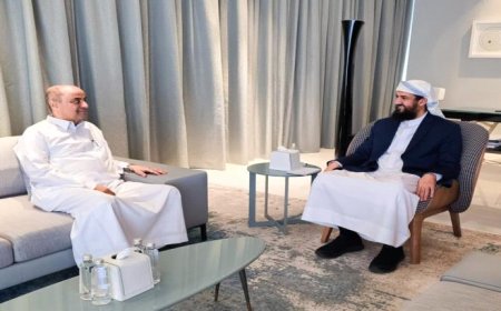 المحرّمي يؤكد مواصلة الإصلاحات المالية والاقتصادية خلال لقائه بالمستشار سالم بن بريك