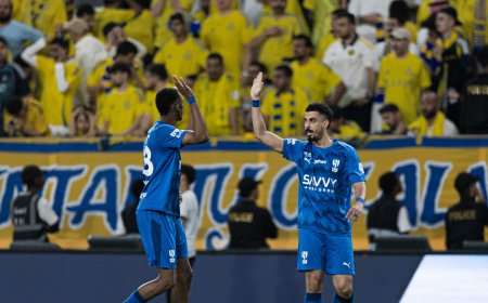 الهلال يفرض التعادل على النصر في الوقت القاتل ويؤجل حسم الدوري للجولة الأخيرة