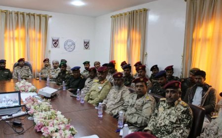بن حبريش يشيد بتضحيات قوات حماية حضرموت ويؤكد استمرار التنسيق العسكري والأمني